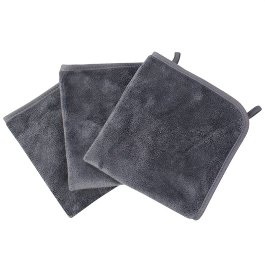 KinHwa front packaging showing three gray washcloths and product benefits