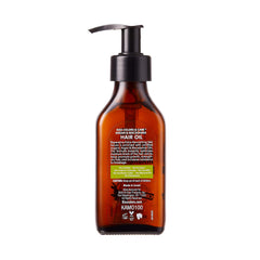 KISS oil texture drop on fingers highlighting lightweight absorbent finish