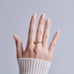 KISS Burble close-up of nail surface texture highlighting chip resistance