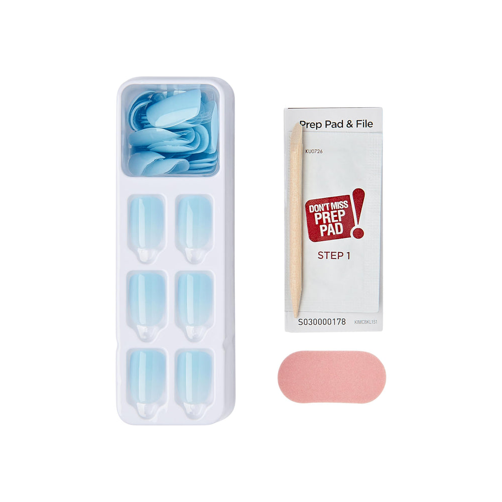 Kiss imPRESS close-up of Cloud Blue nail surface highlighting glossy finish and smooth texture