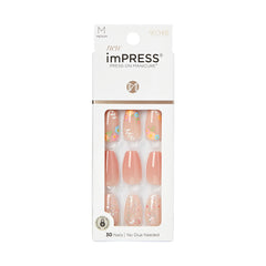 KISS front packaging showing 30 press-on nails and kit; clear product overview benefit