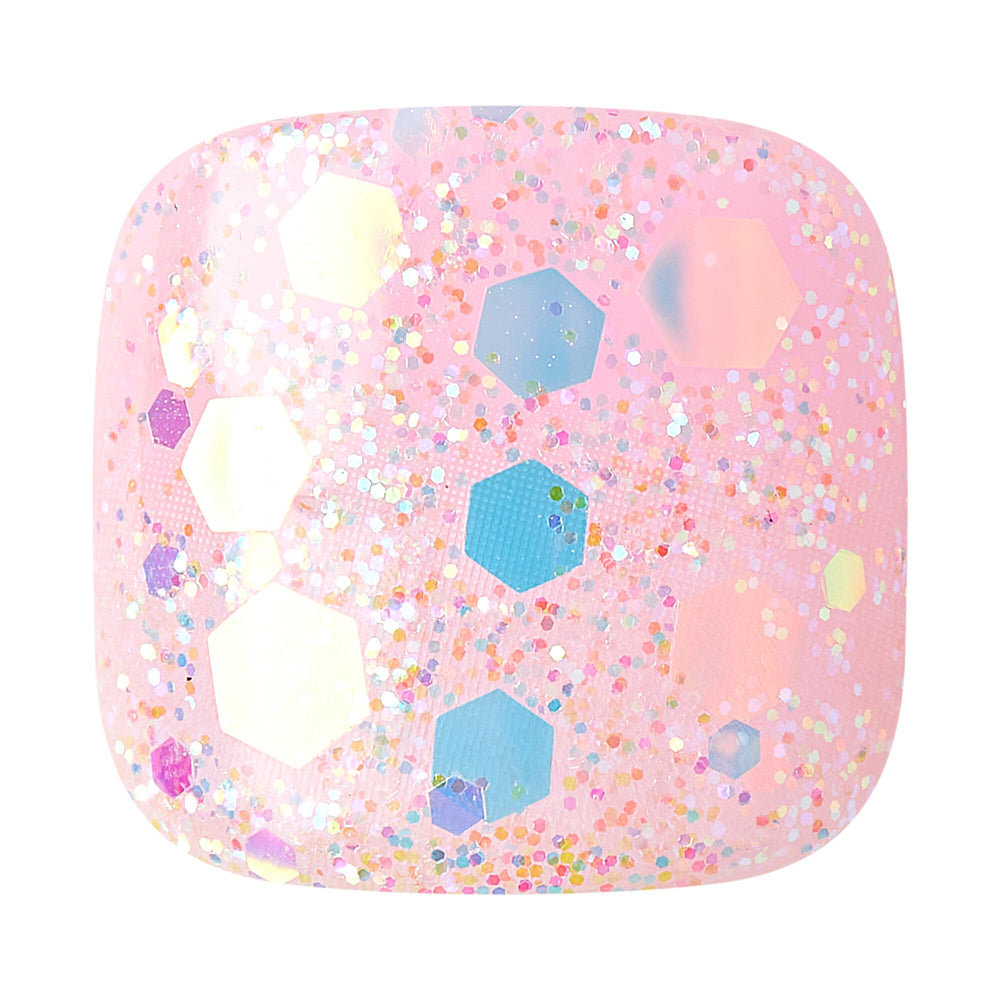 KISS spread of 24 toenails displays varied sizes for a precise fit