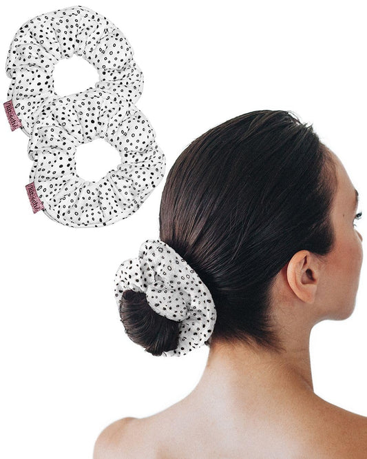 Kitsch front packaging showing two microfiber scrunchies and quick-dry benefit