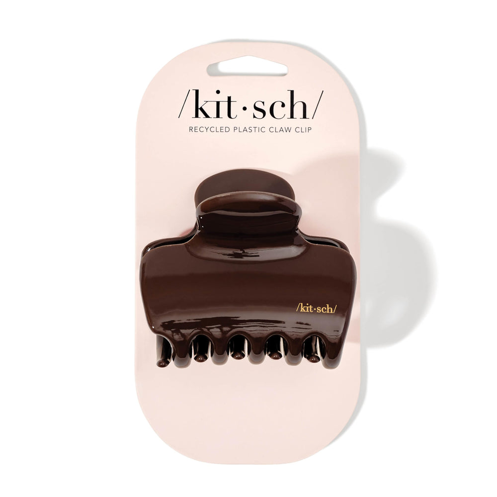 Kitsch close-up of clip teeth highlighting grip and gentle hold