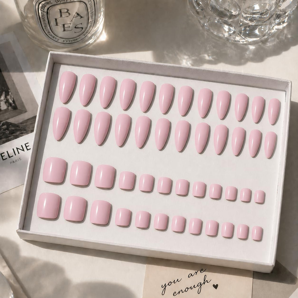 KQueenest nail files and wooden sticks displayed for quick preparation and fit