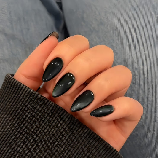 KQueenest front packaging showing 30-piece black cat eye press-on nails with quick application benefit