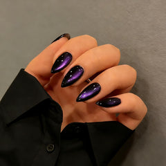 KQueenest front packaging showing dark purple cat eye nails and kit components benefit quick setup
