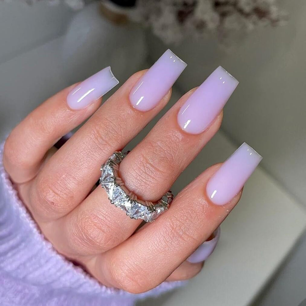 KQueenest front packaging showing 24-piece glossy lilac nails and instant style