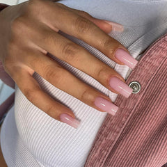 KQueenest tray displaying varied nail sizes for accurate fitting and choice