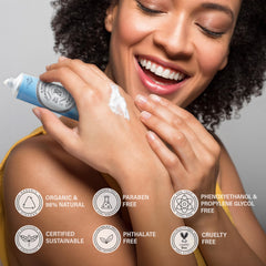 La Chatelaine close-up of shea butter swirl highlighting 20% shea benefit