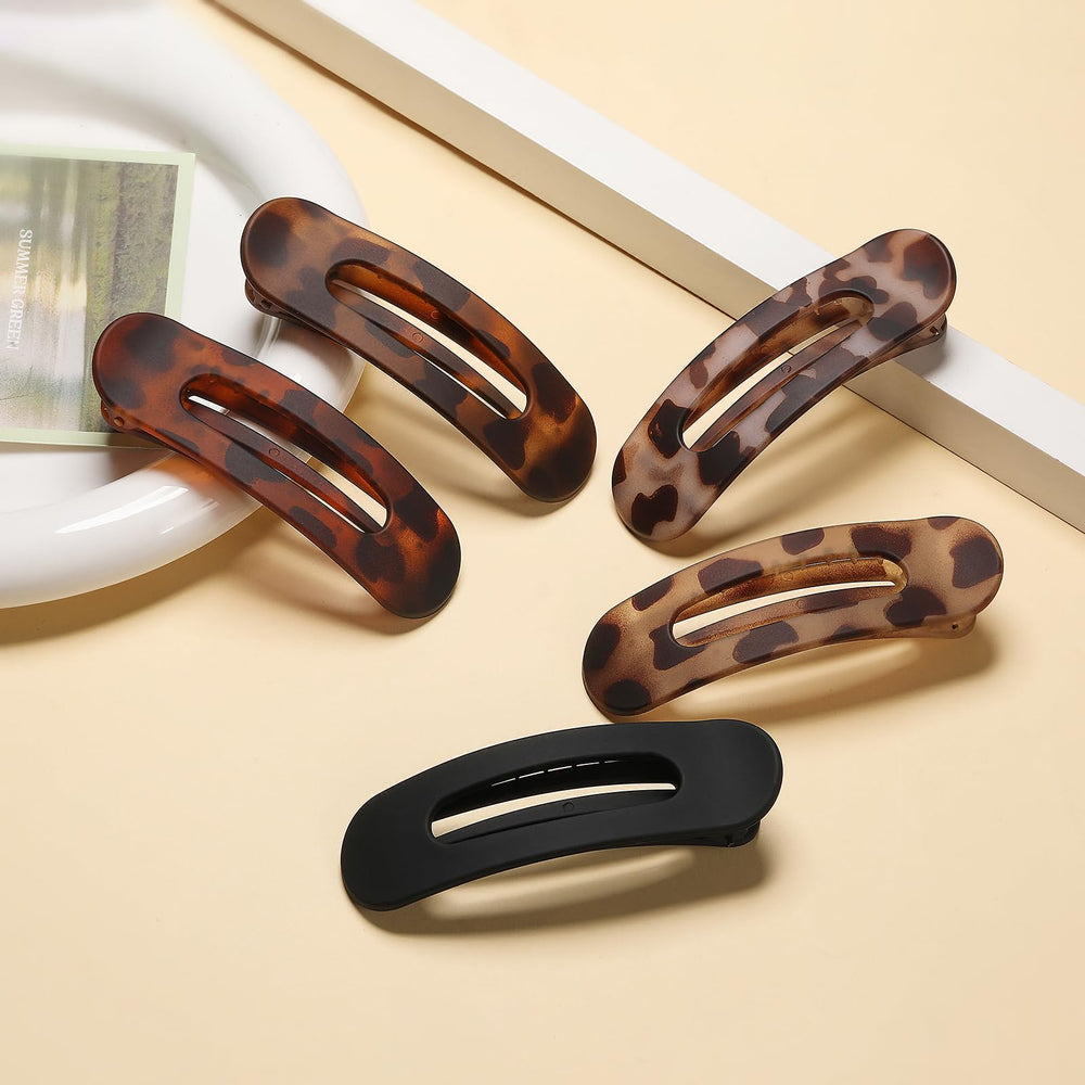 Lahnie set laid flat displaying colors and crease-free design benefit