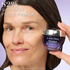 Lancôme cream texture close-up highlighting rich hydration and smooth application benefit