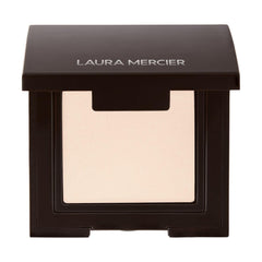 Laura Mercier compact front packaging showing product and label, showcasing premium design and ease of use