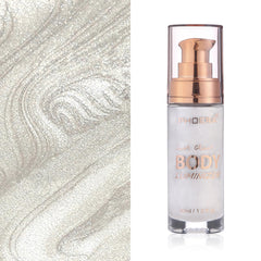 Lezero shimmer oil poured on hand showing silky texture and hydration