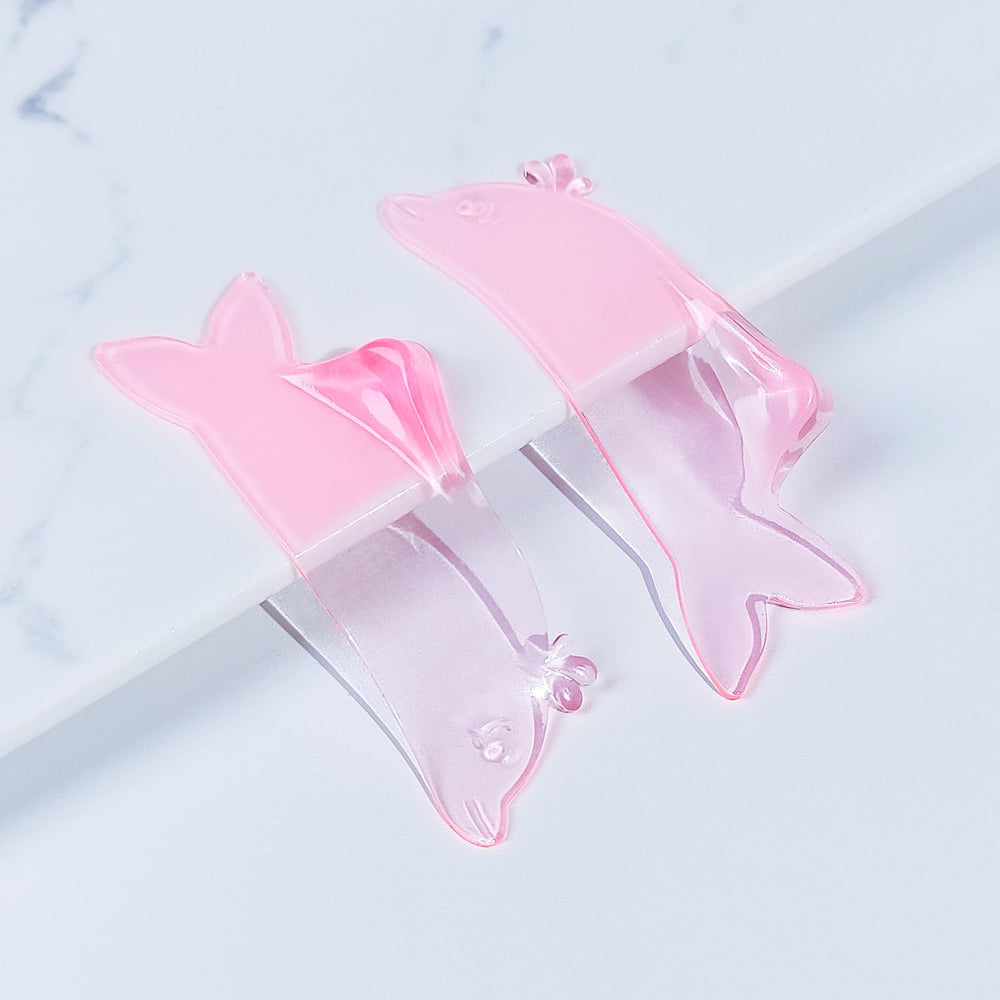 Libeauty beside tweezers for scale and professional use