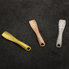 LISAPACK spoons stored in plastic case illustrating tidy travel storage and protection