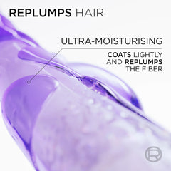 L'Oreal Paris Wonder Water close-up of label highlighting hyaluronic complex benefit