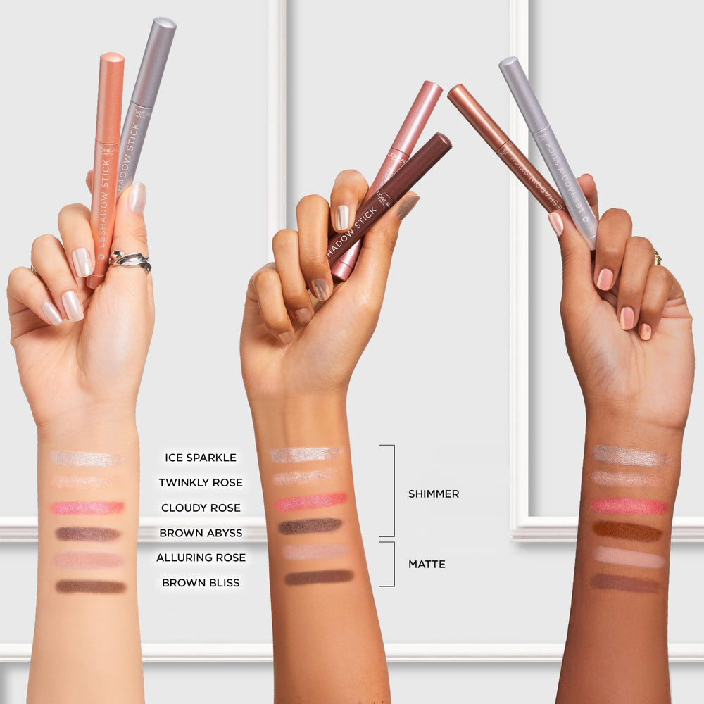 L'Oreal Paris blending with finger for seamless fade and finish