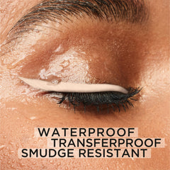 L'Oreal Paris blending tip detail illustrating tool for softening lines and smoky looks