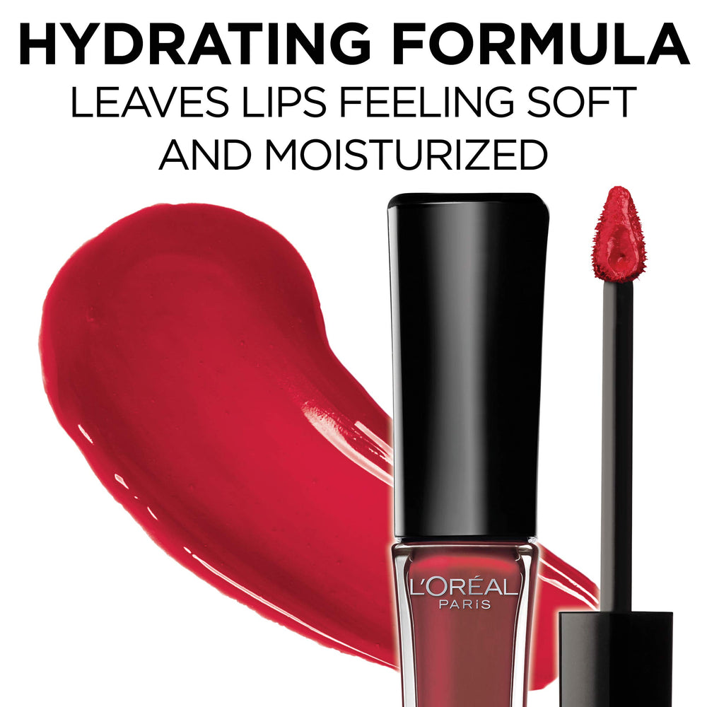 L'Oréal Paris on lips close-up illustrating mauve shade and smooth glossy benefit
