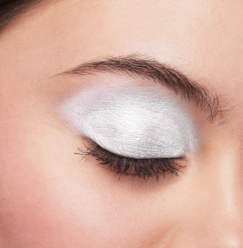 L'Oreal Paris evening lifestyle image showing shimmer on eyelids for polished night look