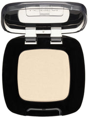 L'Oreal Paris Matte Chill close-up texture revealing velvety gel-to-powder finish