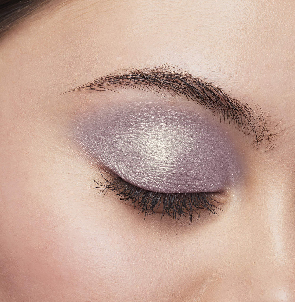 L'Oreal Paris model wearing evening glam demonstrating longwear benefit