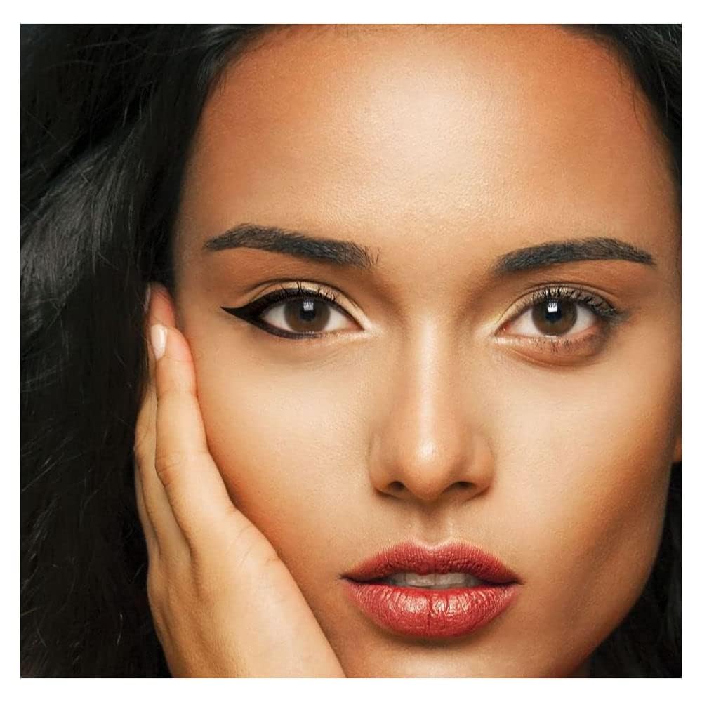L'Oreal Paris eyeliner paired with mascara illustrating a finished look