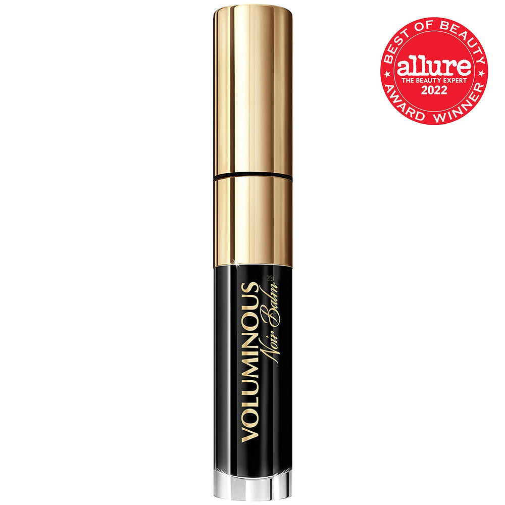 L'Oreal Paris brush close-up demonstrating precise lash coating