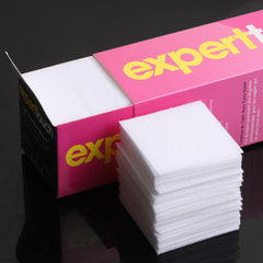 LoveBB close-up of non-woven texture highlighting lint-free absorbent fabric