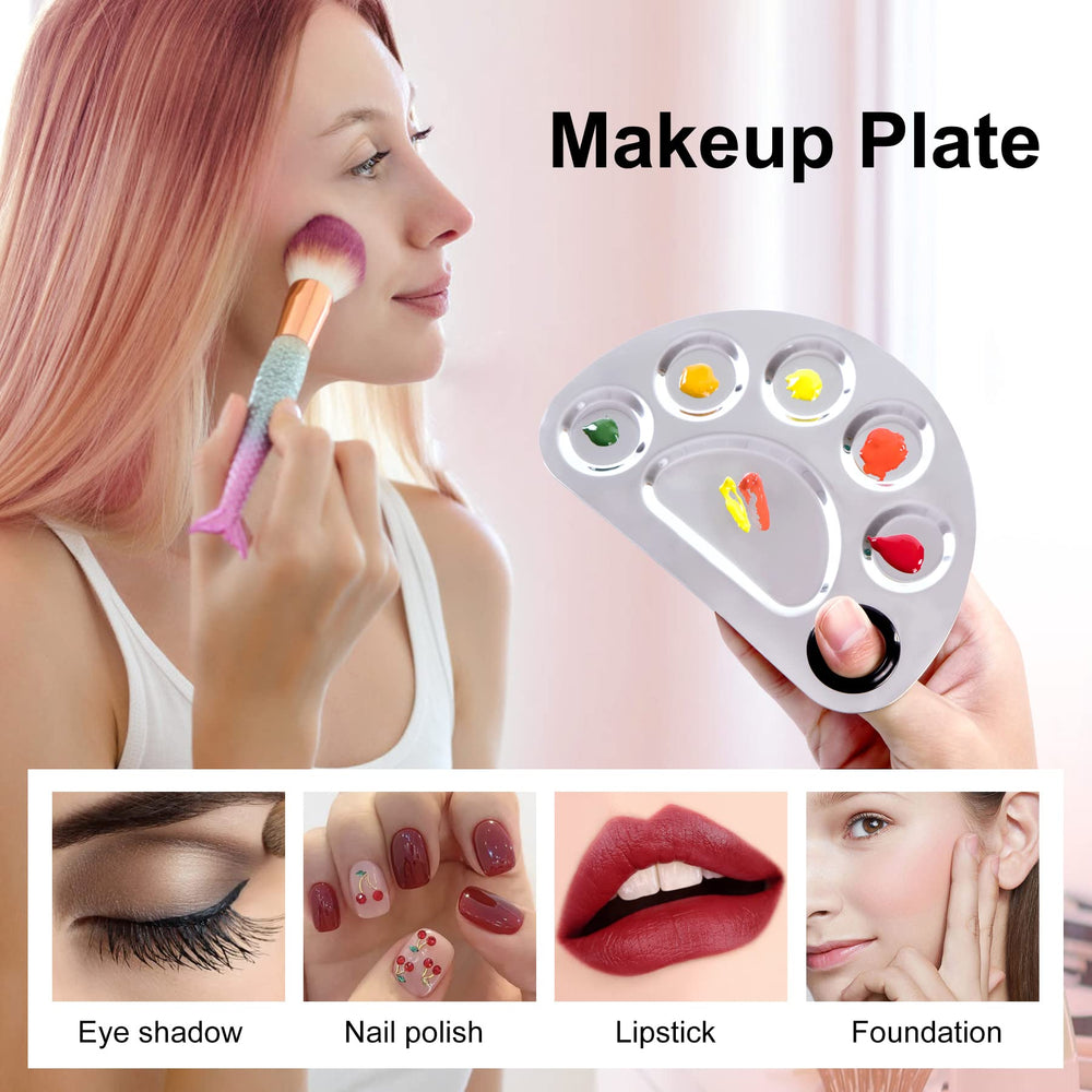 LQ-TT-CY-CX palette and spatula next to ruler showing compact portability