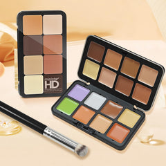LSxia palette inside travel bag highlighting portability for touch-ups