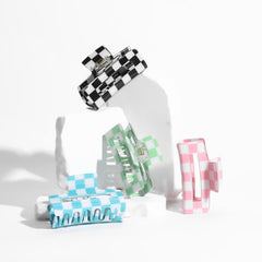 LuSeren four colored checkered clips arranged to show pattern variety