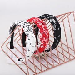 Lvyeer black white red set laid out to inspire outfit coordination and styling