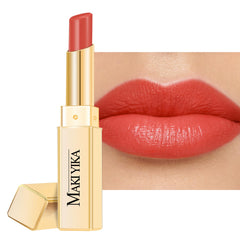 MAKI YIKA front packaging showing coral red shade and compact benefit