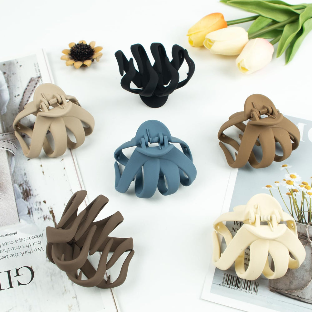 MAORULU close-up of interlocking teeth highlighting secure grip and comfort