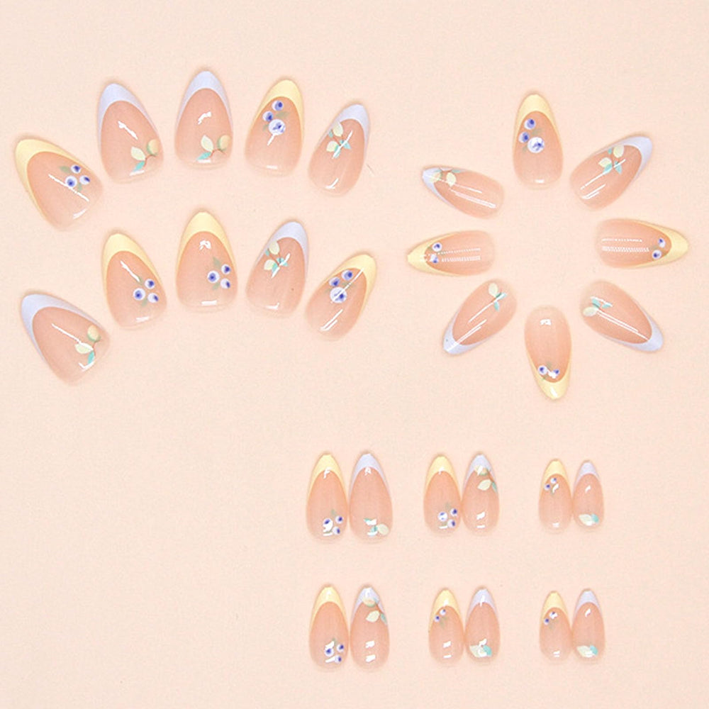 MAOTTIE on-model hand showing nails in daily setting for instant polished look