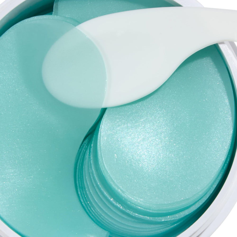 Mario Badescu ingredient label highlighting hyaluronic acid and niacinamide benefits