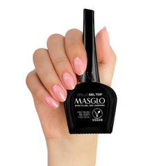 MASGLO Tradicional on fingernail in use for long-lasting shine benefit