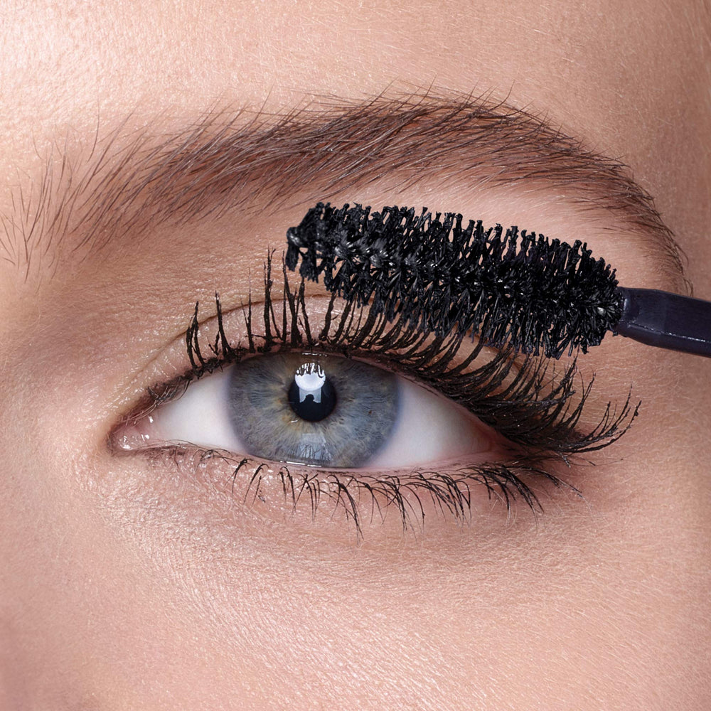 Maybelline before and after lashes showing dramatic volume boost