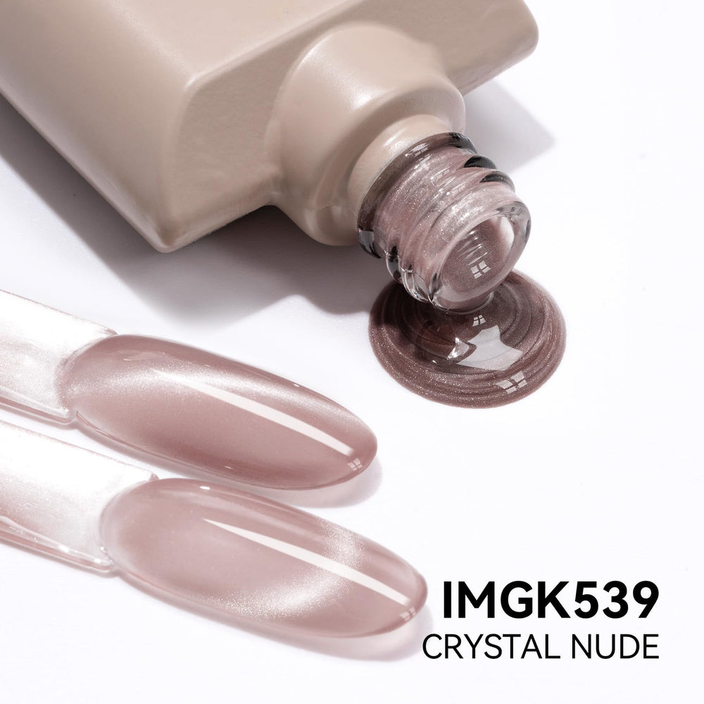 MAYCHAO brush and cap detail for precise application and control