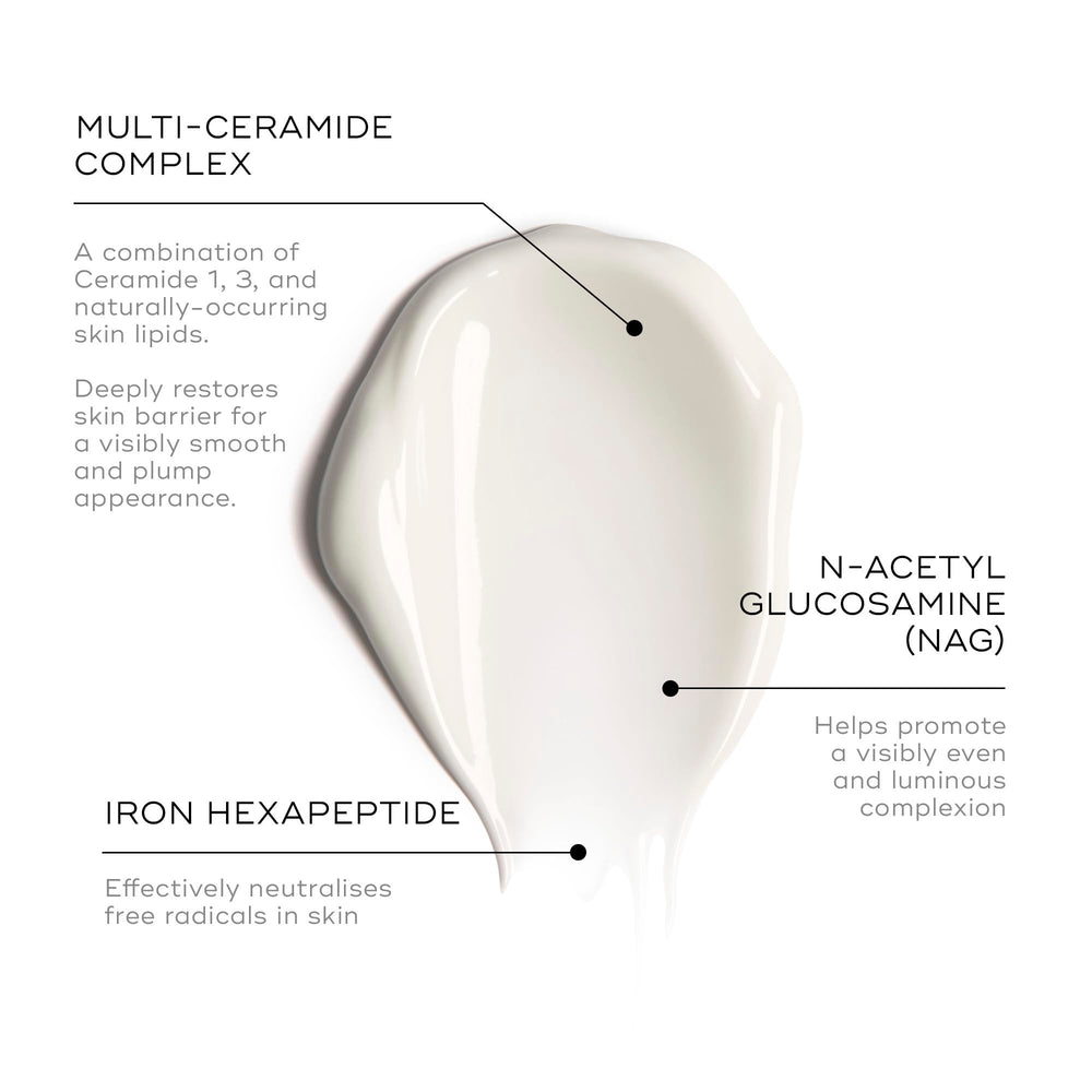 Medik8 cream texture close-up highlighting rich hydration and quick-absorbing finish benefit