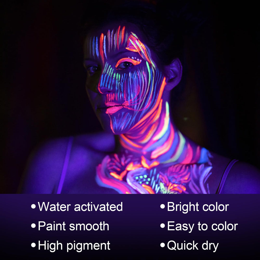 MEICOLY paint pans close-up showing dense pigments for vivid application