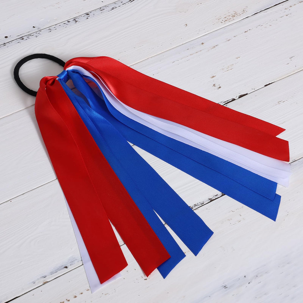 melyde outdoor lifestyle at Fourth of July adds celebratory style