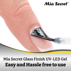 Mia Secret brush detail demonstrating smooth application and precision control