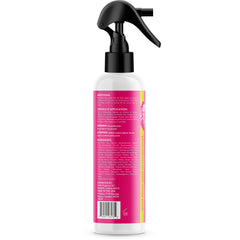 Mielle Organics fine mist spray demonstrating even coverage for detangling benefit