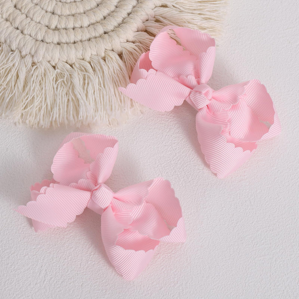 Miroksh close-up of scalloped ribbon edge highlighting decorative detail and durability