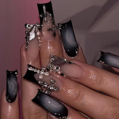MISUD front packaging view showing all 24 press-on nails and glue - quick salon look benefit