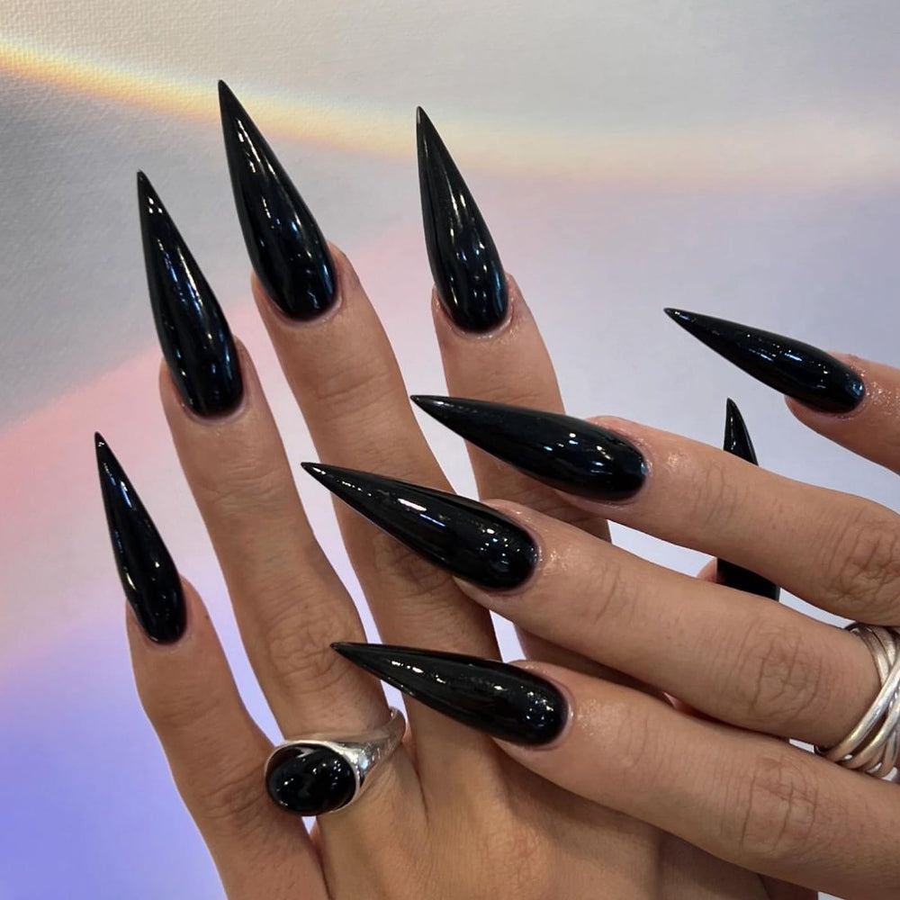 MISUD front packaging showing 24-piece black stiletto set for easy home manicure