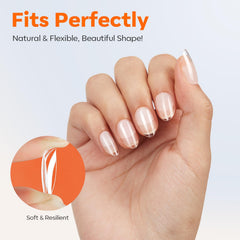 modelones close almond shape highlighting natural profile and easy styling